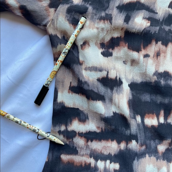 BcbgMaxAzria Walena 100%Silk Dress Ikat Color Splatter Print Size XS Can Fit S M - Picture 13 of 15